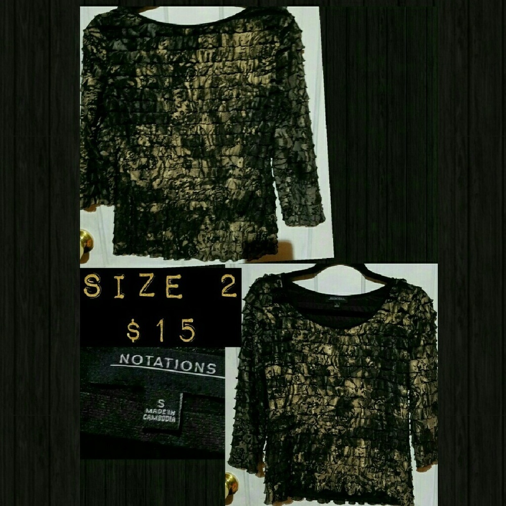 👸👕Black and gold ruffled shirt👕👸
